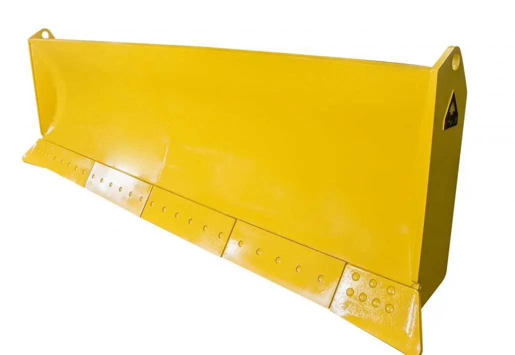 Bulldozer with straight flat S-blade grading